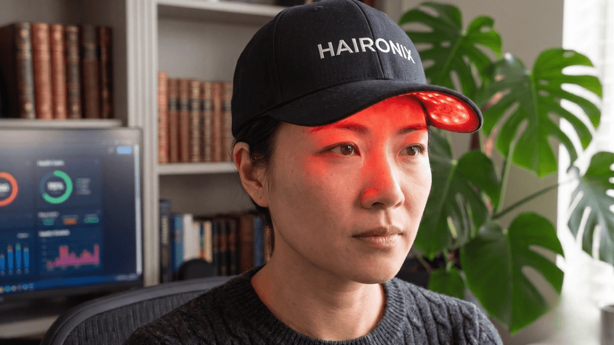 Is Red Light Therapy Safe With Color-Treated Hair? - Haironix